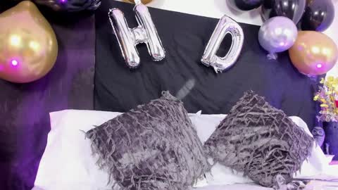 Mommy Isa online show from March 31, 4:02 am