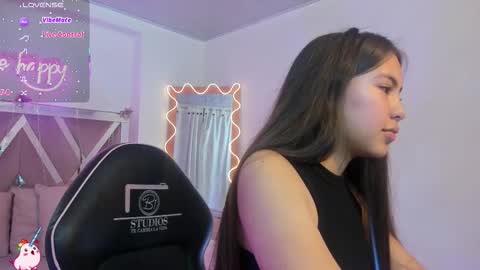 ISABELA  online show from December 5, 11:41 am