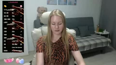 isabelallen online show from February 13, 3:41 pm