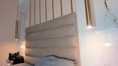 isabelastefano online show from June 27, 3:33 am