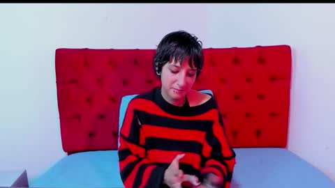 Snapshot of isabelcortezz chatting on October 22, 11:43 am Isabel Cortez online show from October 22, 11:43 am