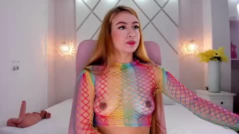 Snapshot of isabella__shine chatting on July 21, 4:09 pm Isa online show from July 21, 4:09 pm