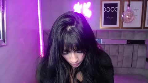 Snapshot of isabella_collen_v chatting on March 6, 12:30 pm Hi Stream 800am to 200pm online show from March 6, 12:30 pm
