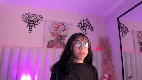 Snapshot of isabella_crofts chatting on November 19, 3:06 am isabella_crofts online show from November 19, 3:06 am