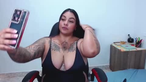  estefania online show from March 7, 8:00 pm