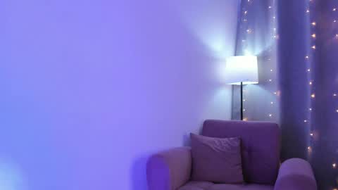 ISABELLA online show from April 25, 12:35 am