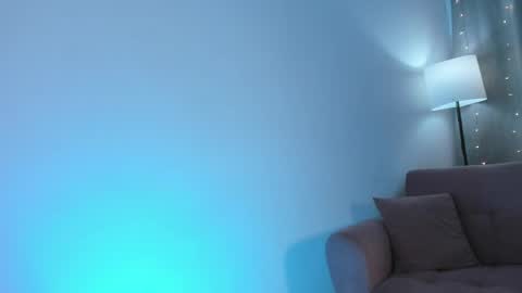 Snapshot of isabella_jones9 chatting on May 20, 1:34 am ISABELLA online show from May 20, 1:34 am