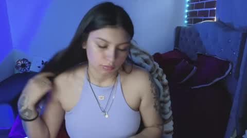 isabella_monntolvo online show from May 9, 3:06 pm