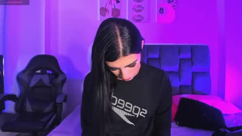 Isabella Moon9 online show from April 24, 11:56 am