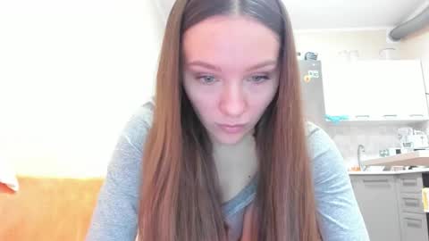 Isabella Noir online show from November 21, 9:30 am