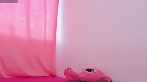 isabella online show from December 8, 10:47 pm