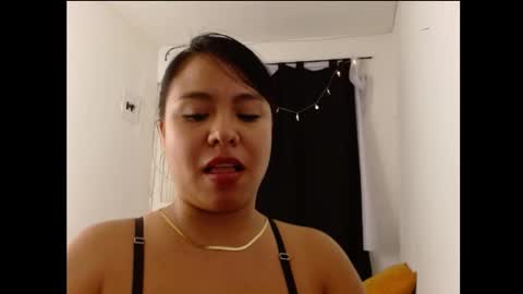 Snapshot of isabella_velvet27 chatting on May 20, 1:01 am Isabella velvet online show from May 20, 1:01 am