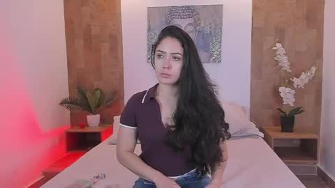 isabella_winkler online show from April 17, 10:51 am