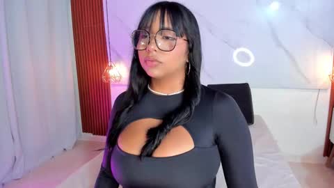 isabella zc online show from January 12, 7:41 pm