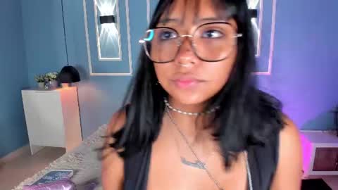 isabella zc online show from July 3, 12:11 pm