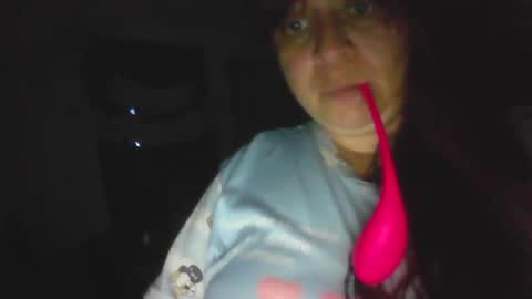 isabellaa_hills_ online show from January 7, 1:08 am