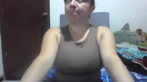 Snapshot of isabellaa_hills_ chatting on June 11, 1:16 am isabellaa_hills_ online show from June 11, 1:16 am