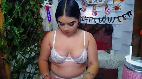 IsabellaaSweet online show from October 22, 8:41 pm