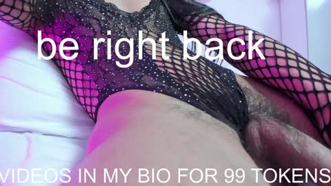 Snapshot of isabellabis chatting on December 26, 5:37 am Bella B -JOIN FREE online show from December 26, 5:37 am