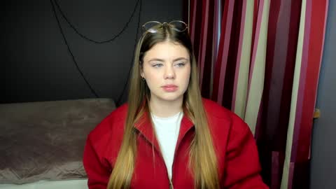 isabellabler online show from December 30, 12:42 pm