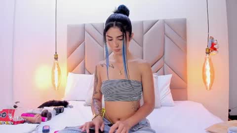 isabellafoox online show from March 27, 2:17 pm