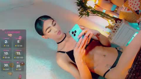 isabellagirs online show from July 16, 12:00 pm