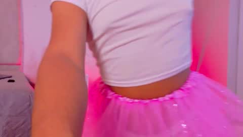 Isabella online show from November 14, 7:51 am