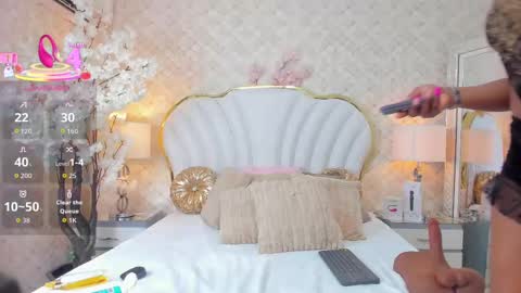 Isabella  online show from October 3, 2:25 pm