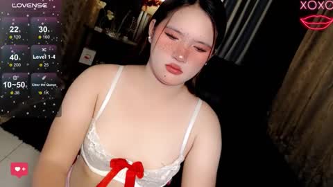 Snapshot of isabellaleights chatting on May 5, 12:51 am isabel online show from May 5, 12:51 am