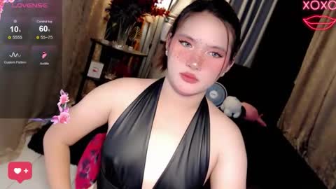 Snapshot of isabellaleights chatting on May 17, 1:03 am isabel online show from May 17, 1:03 am