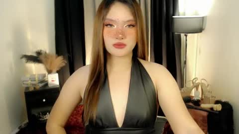Snapshot of isabellaleights chatting on June 4, 6:19 am isabel online show from June 4, 6:19 am