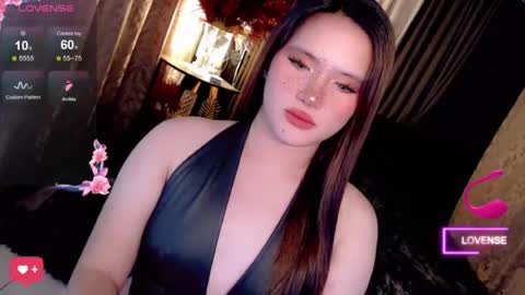 Snapshot of isabellaleights chatting on July 23, 3:04 am isabel online show from July 23, 3:04 am