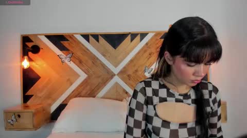 Snapshot of isabellamarinny chatting on September 15, 12:38 pm Isabella  online show from September 15, 12:38 pm