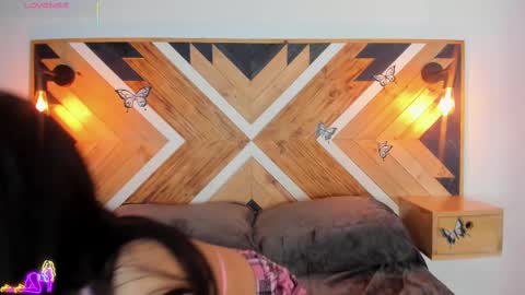 Snapshot of isabellamarinny chatting on September 22, 12:18 pm Isabella  online show from September 22, 12:18 pm