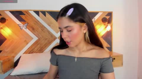 Snapshot of isabellamarinny chatting on October 8, 11:41 am Isabella  online show from October 8, 11:41 am