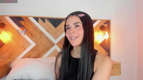 Snapshot of isabellamarinny chatting on October 10, 12:04 pm Isabella  online show from October 10, 12:04 pm