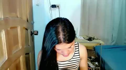 Ysa online show from April 22, 1:30 am