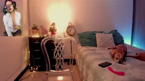 Isa online show from November 29, 3:31 am