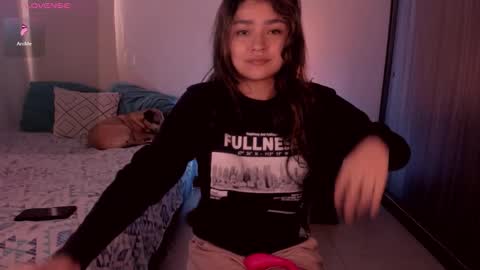 Isa online show from January 12, 12:54 pm