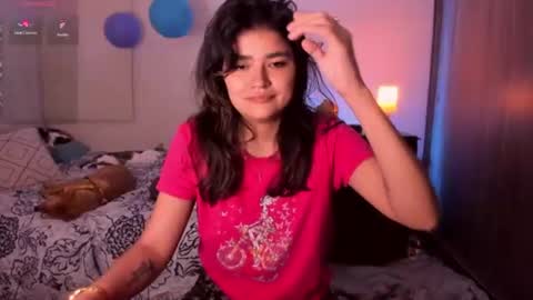 Snapshot of isabelprietoo chatting on July 2, 12:43 am Isa online show from July 2, 12:43 am