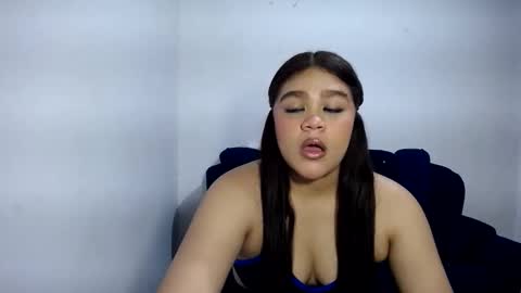 Snapshot of isamoon99 chatting on June 6, 11:31 pm Isa online show from June 6, 11:31 pm