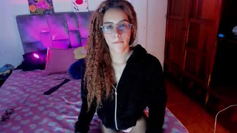 Snapshot of isangel_ chatting on September 30, 5:23 am Isabela  online show from September 30, 5:23 am