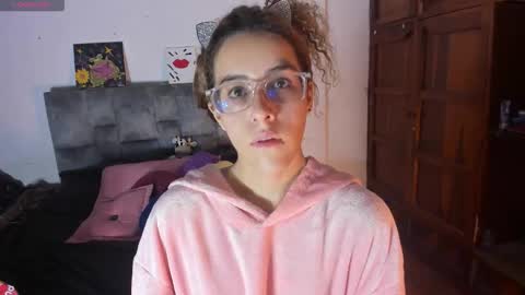 Snapshot of isangel_ chatting on October 3, 7:05 am Isabela  online show from October 3, 7:05 am