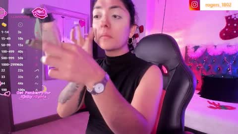 Snapshot of isarogers_dl chatting on November 28, 10:45 pm isabel online show from November 28, 10:45 pm