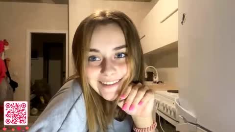 Issa online show from November 23, 8:08 pm