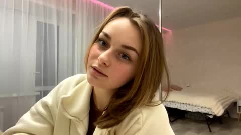 Issa online show from March 5, 8:16 pm