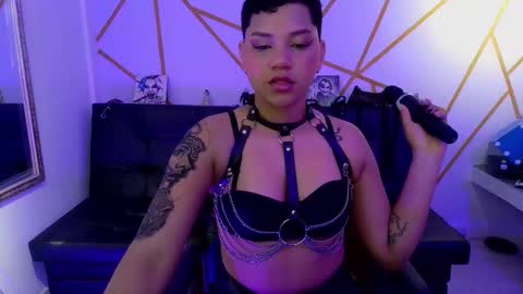 Snapshot of ise_lunny chatting on September 21, 9:27 pm isabela online show from September 21, 9:27 pm