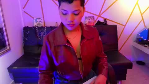 Snapshot of ise_lunny chatting on September 29, 4:17 am isabela online show from September 29, 4:17 am