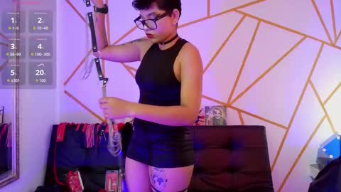 Snapshot of ise_lunny chatting on November 6, 8:54 pm isabela online show from November 6, 8:54 pm