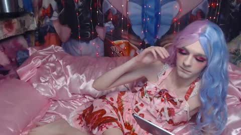 Sele online show from November 19, 10:43 pm